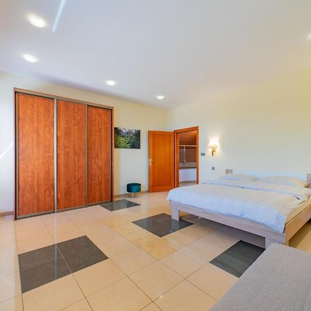 Raca Retreat Villa Bagian luar foto